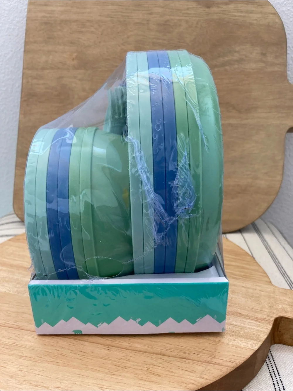 SALE! 50% Off NWT Pillowfort Aqua Mint Dinnerware Set - Green 24 Pieces